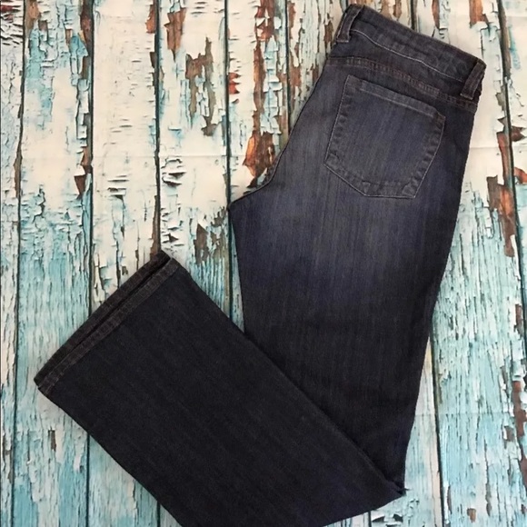 Orvis Pants - Orvis Women’s Dark Wash Distressed Boot Cut Jeans
